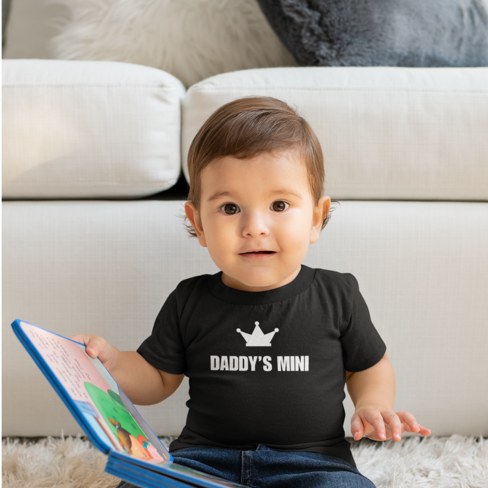 Daddy's Mini Black T Shirt (baby)